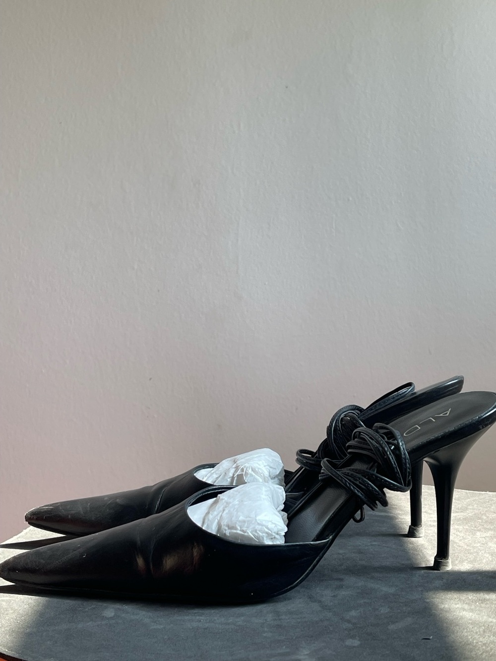 Vintage Black Women's Knife Pointed Toe Strap Up
 Stiletto Mules